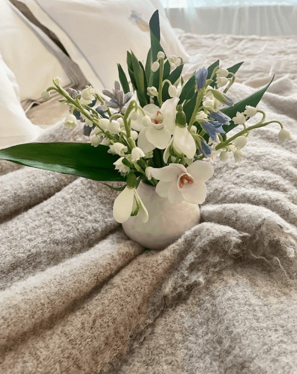 Spring flowers with lily of the valley