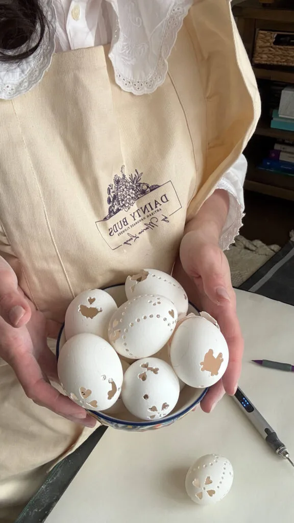 Carving Czech Eggs